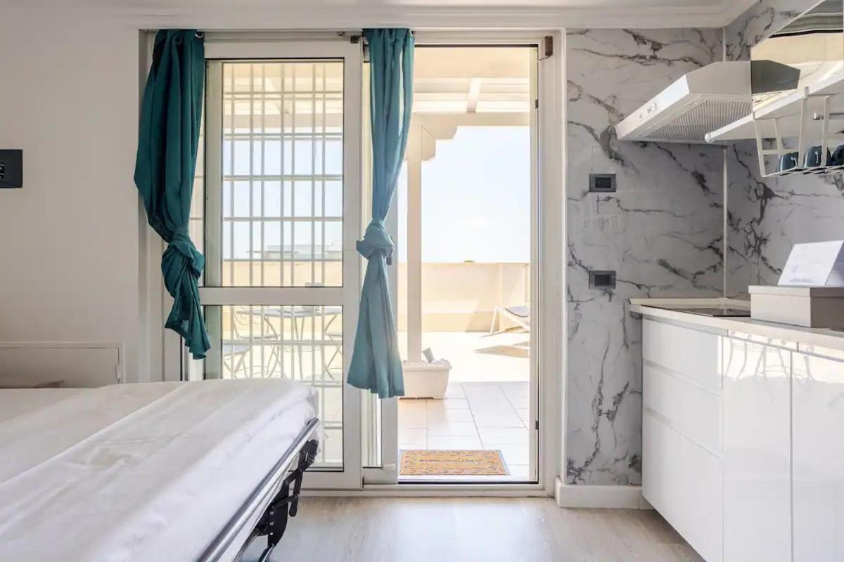Mezzo Experience Holiday Home Eur Rome Bagian luar foto